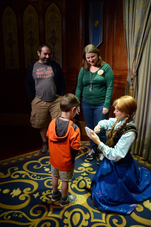 MK_PFTHBLUEC2CHAR_7542408240