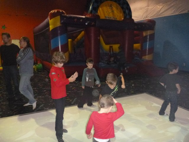 20161203153324-VQ2EXQSWTPYJJ6BM-P1130223